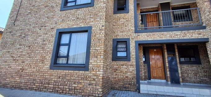 3 Bedroom Apartment for Sale For Sale in Cloverdene - MR683549