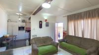 Lounges - 22 square meters of property in Newlands West