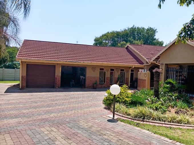 5 Bedroom House for Sale For Sale in Welgelegen (Polokwane) - MR683567