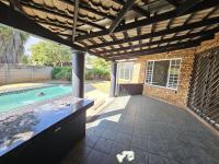  of property in Doornpoort