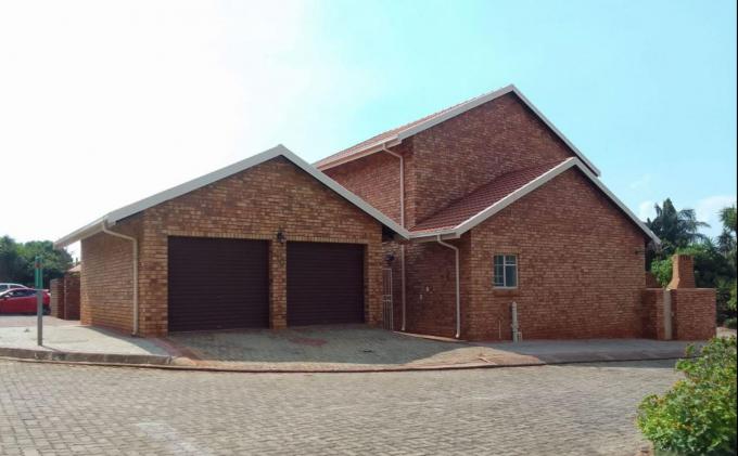 3 Bedroom House for Sale For Sale in Magalieskruin - MR683577