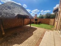  of property in Magalieskruin