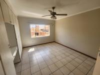  of property in Magalieskruin