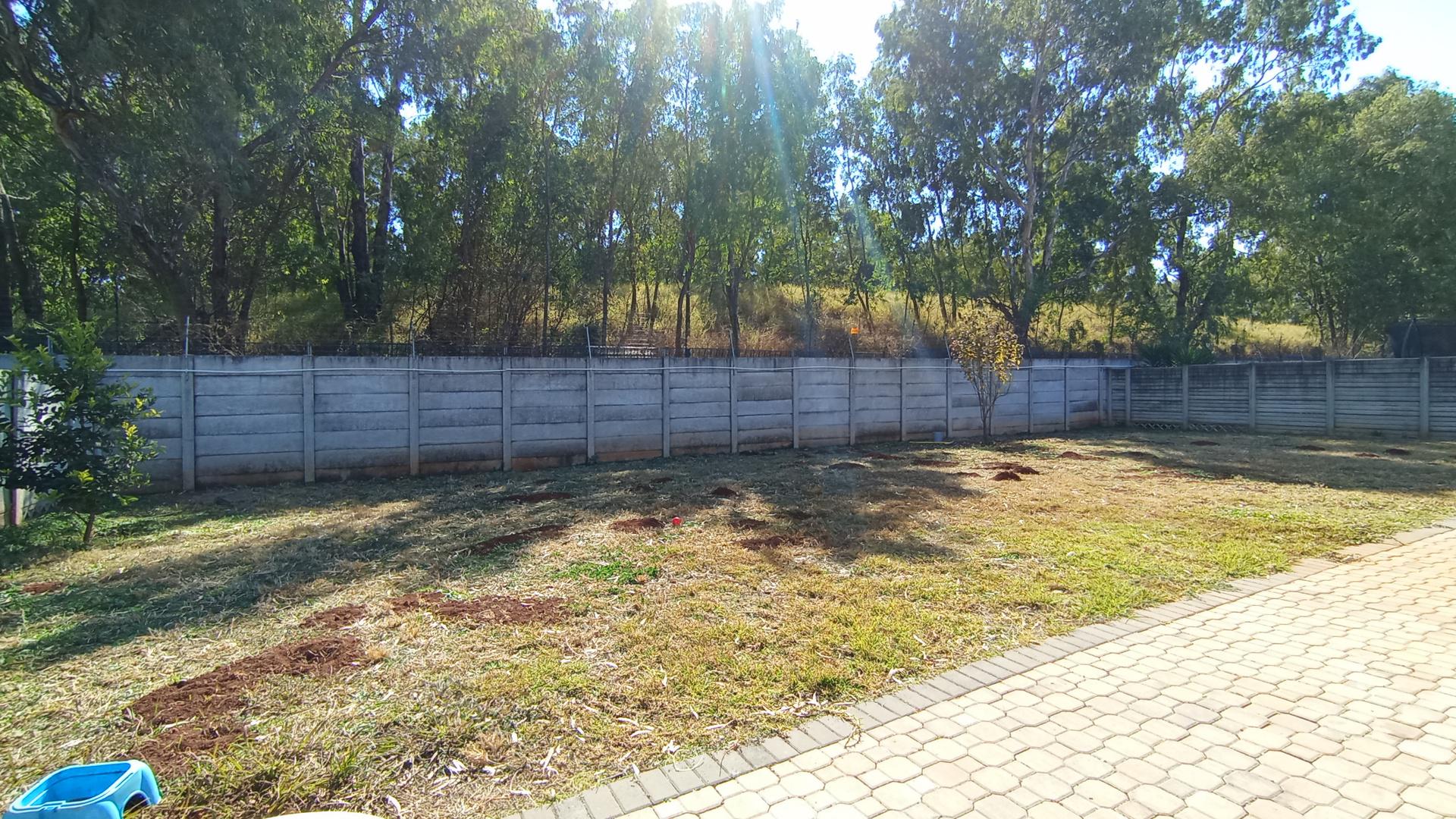 Garden of property in Clayville