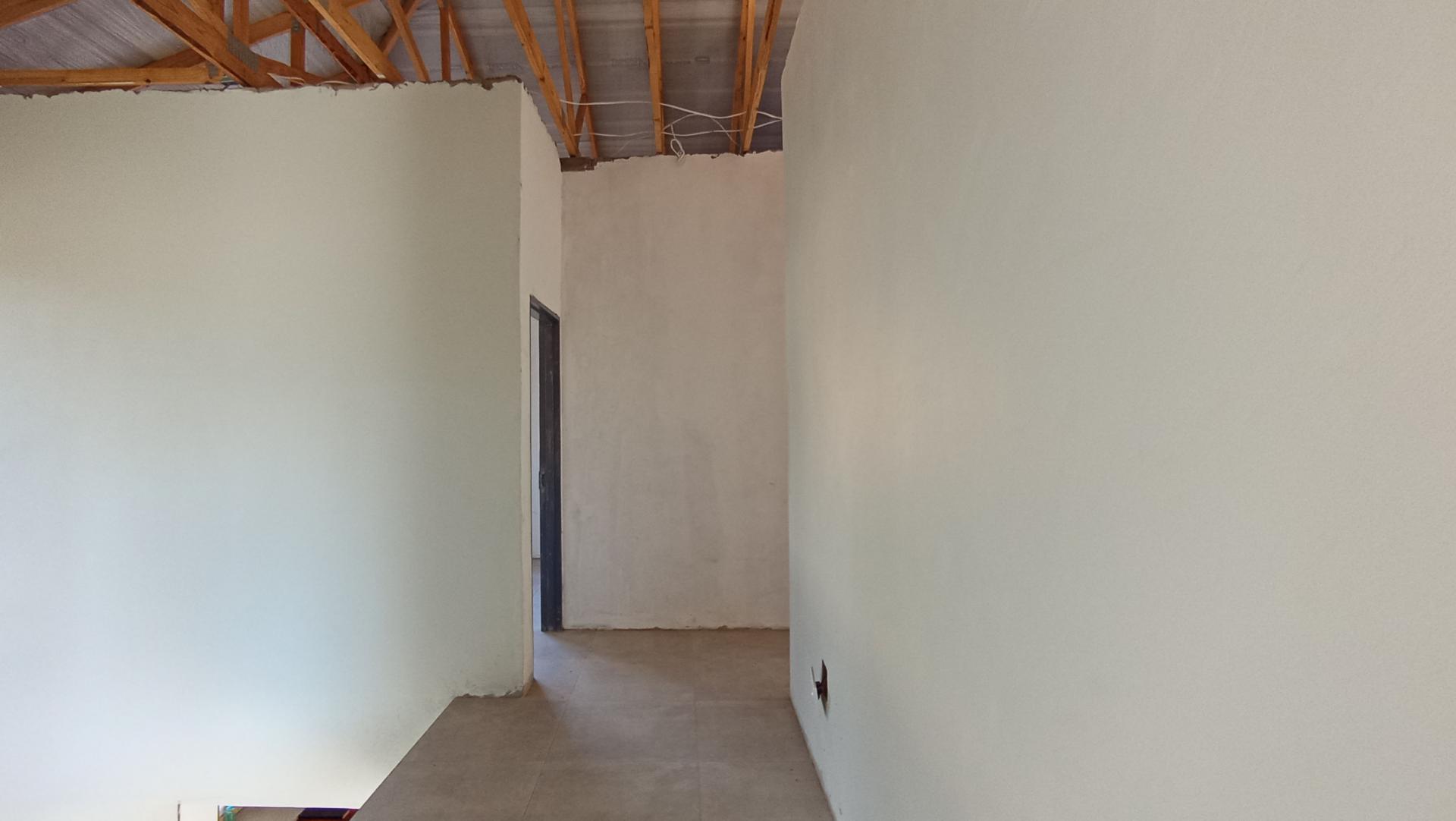 Spaces - 55 square meters of property in Strubensvallei