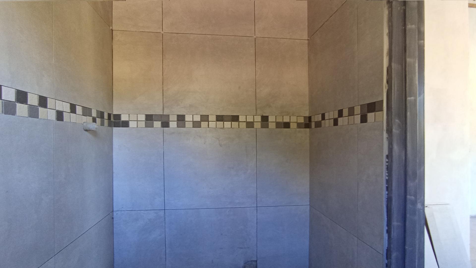 Bathroom 3+ - 6 square meters of property in Strubensvallei