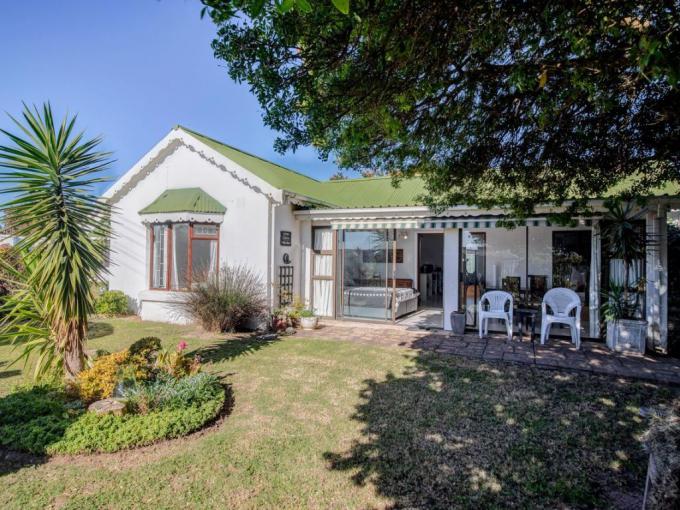 2 Bedroom Sectional Title for Sale For Sale in West Bank - MR683650