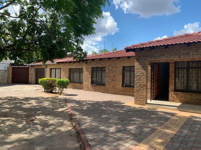 3 Bedroom House to Rent in Protea Park Remove - Property to rent - MR683652