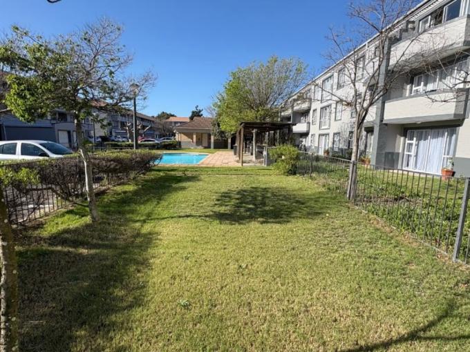 2 Bedroom Apartment for Sale For Sale in Pinelands - MR683694