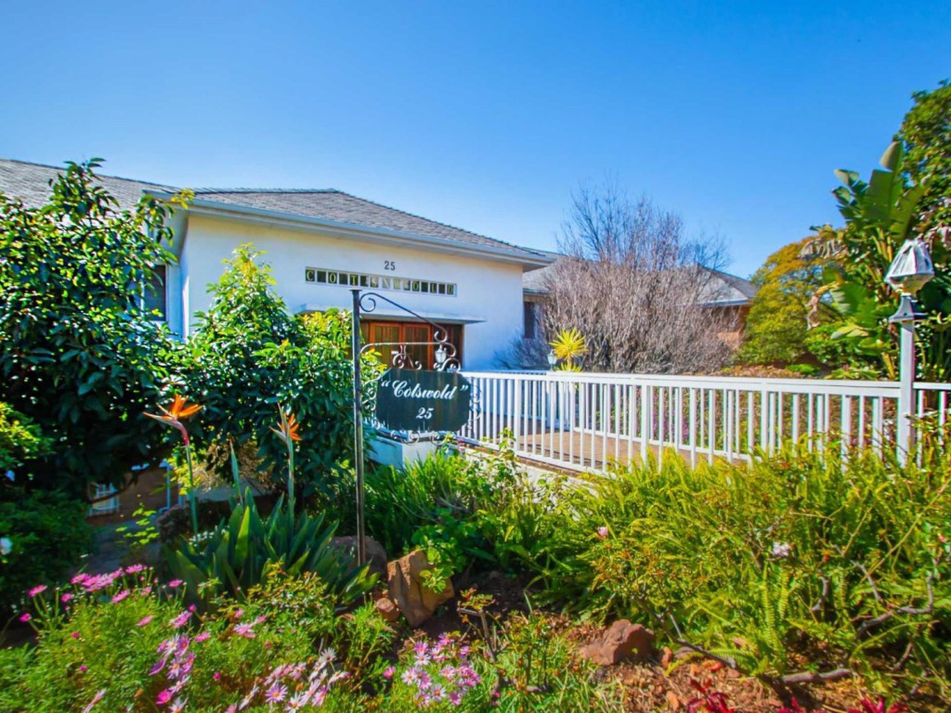  of property in Florida Hills