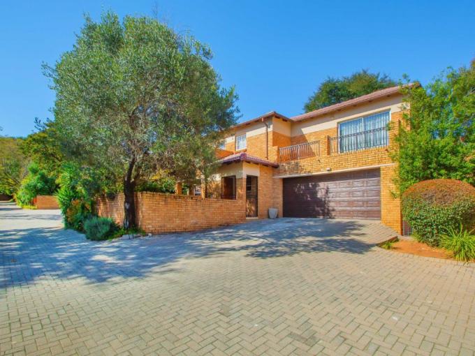 3 Bedroom Simplex for Sale For Sale in Honeydew Ridge - MR683700