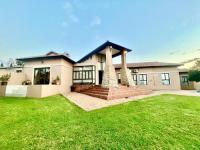  of property in De Deur