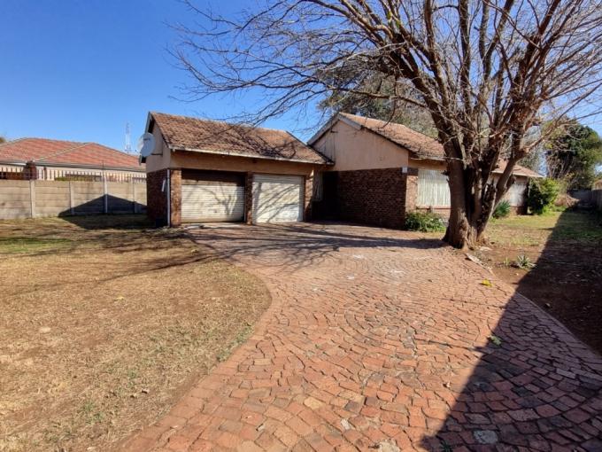 3 Bedroom House for Sale For Sale in Mayberry Park - MR683710