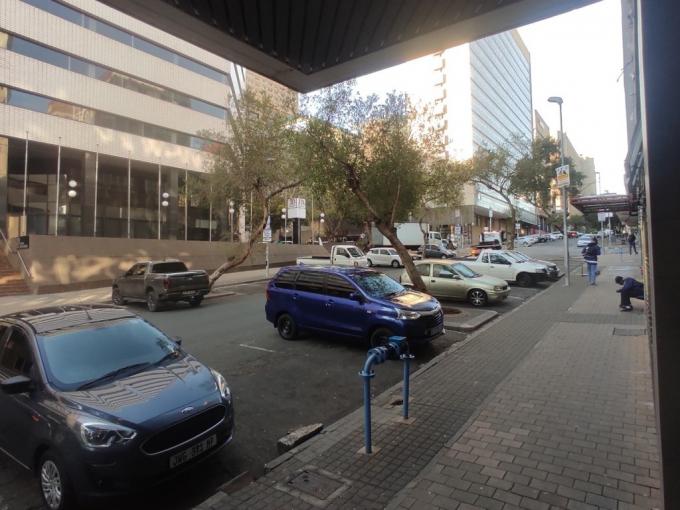 2 Bedroom Apartment for Sale For Sale in Braamfontein - MR683715