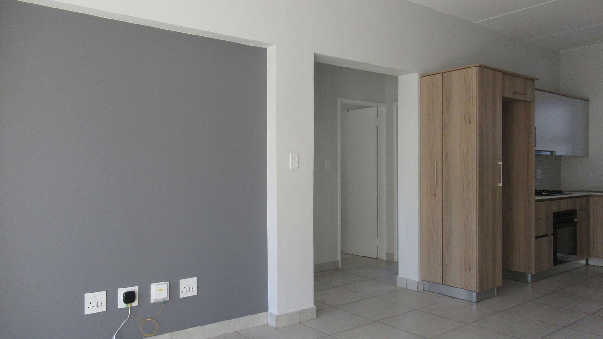 Lounges - 12 square meters of property in Homes Haven