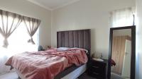 Bed Room 1 - 12 square meters of property in Longlake 