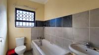 Bathroom 1 - 5 square meters of property in Walkerville