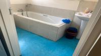 Bathroom 1 of property in Tirong 