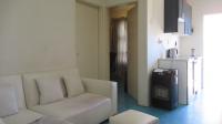 Lounges - 10 square meters of property in Tirong 