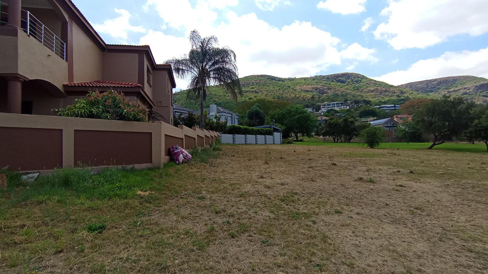 Front View of property in Kosmos Ridge