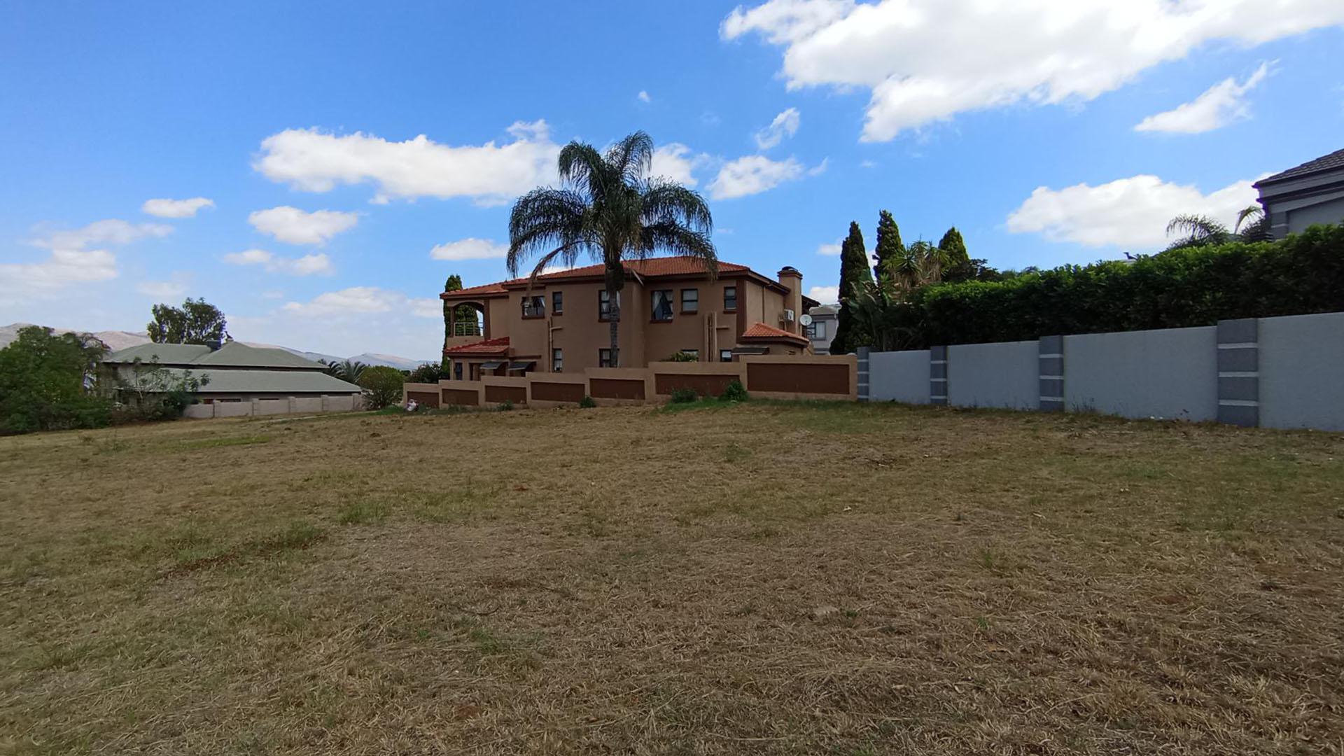 Front View of property in Kosmos Ridge