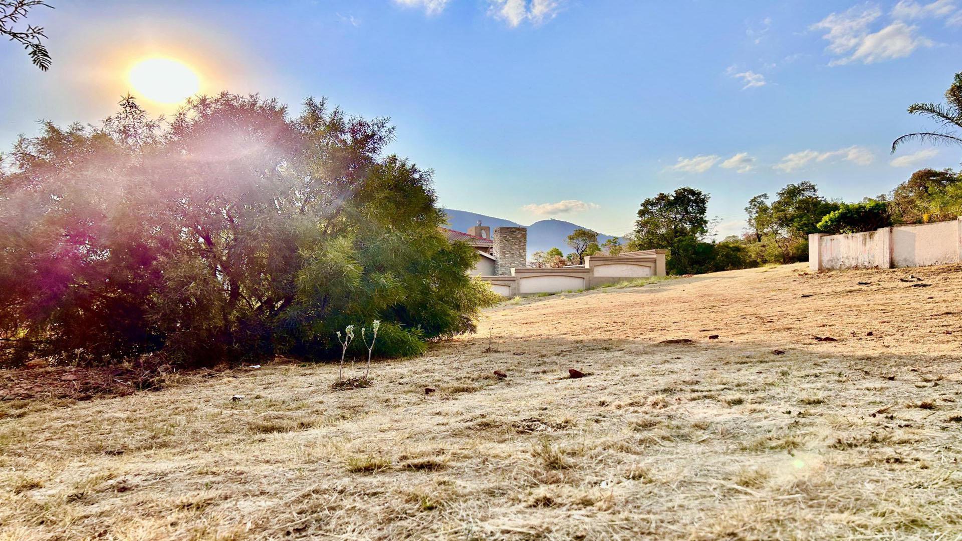 Spaces of property in Kosmos Ridge