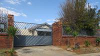 Formal Lounge of property in Lenasia South