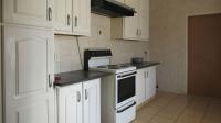 Kitchen - 14 square meters of property in Linmeyer
