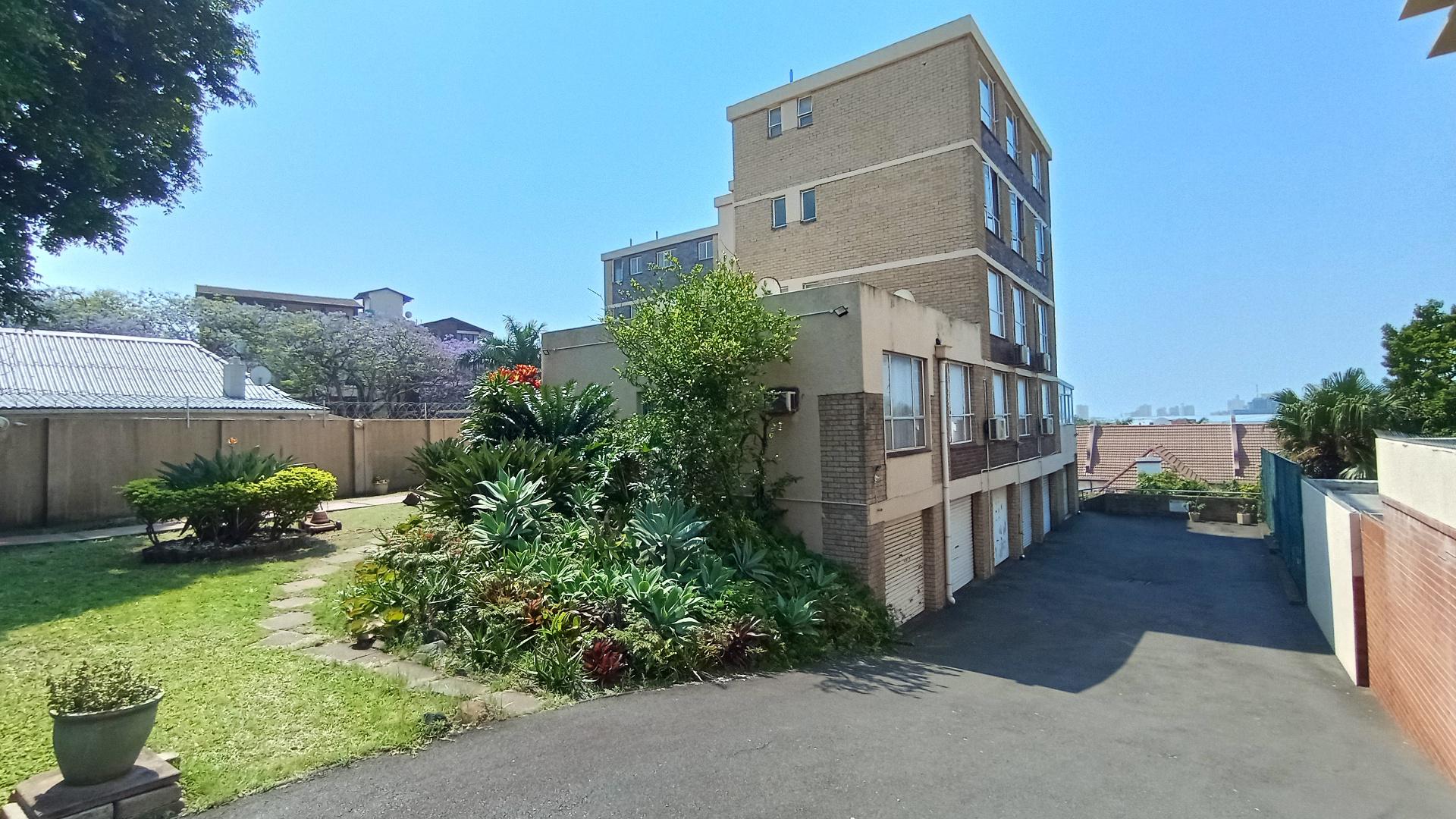 Front View of property in Essenwood