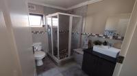 Bathroom 2 of property in Amberfield
