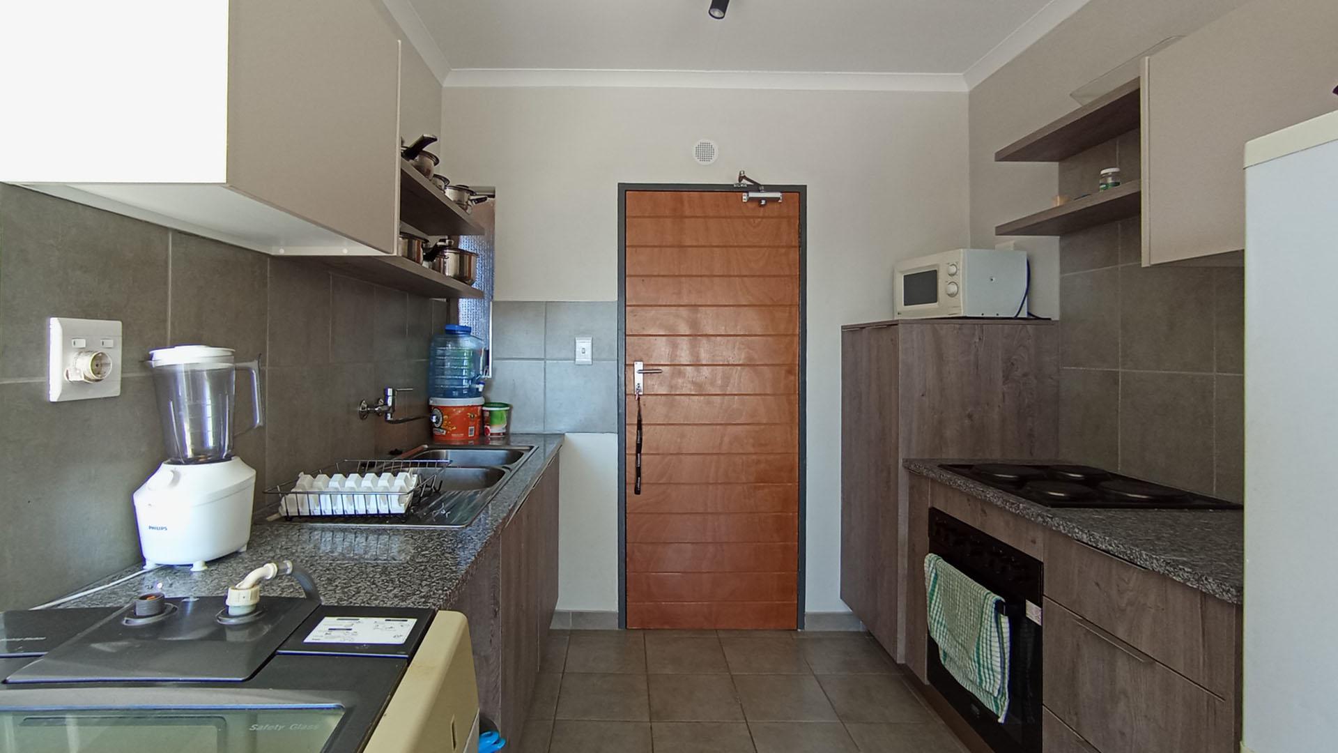 Kitchen - 6 square meters of property in Wolmer