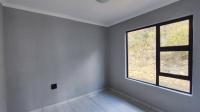 Bed Room 1 - 11 square meters of property in Vaal Oewer