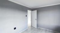Bed Room 2 - 15 square meters of property in Vaal Oewer