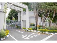 2 Bedroom 3 Bathroom Flat/Apartment to Rent for sale in Magaliessig