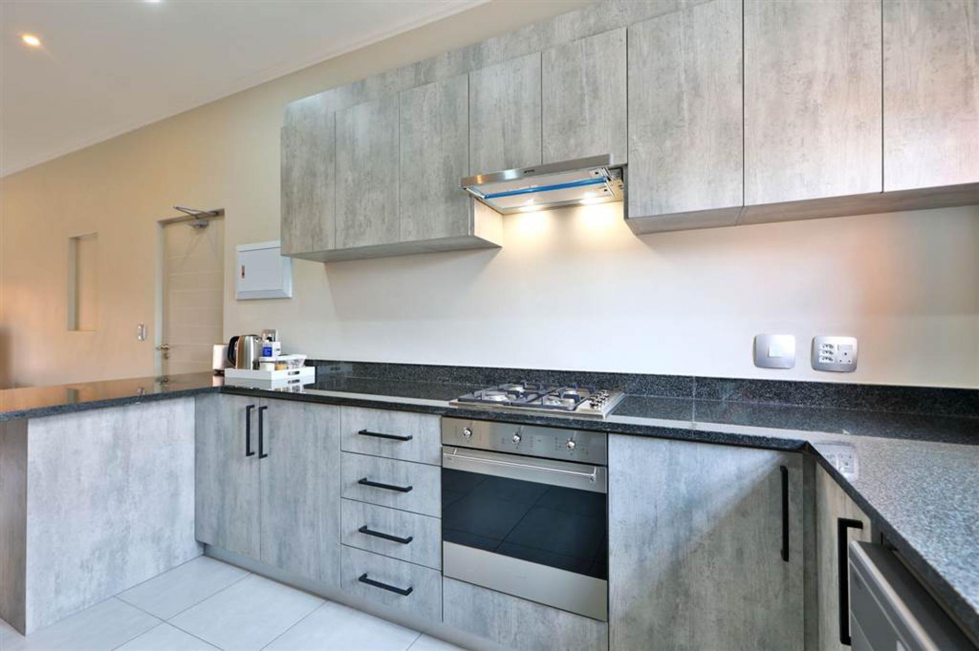  of property in Kelvin View