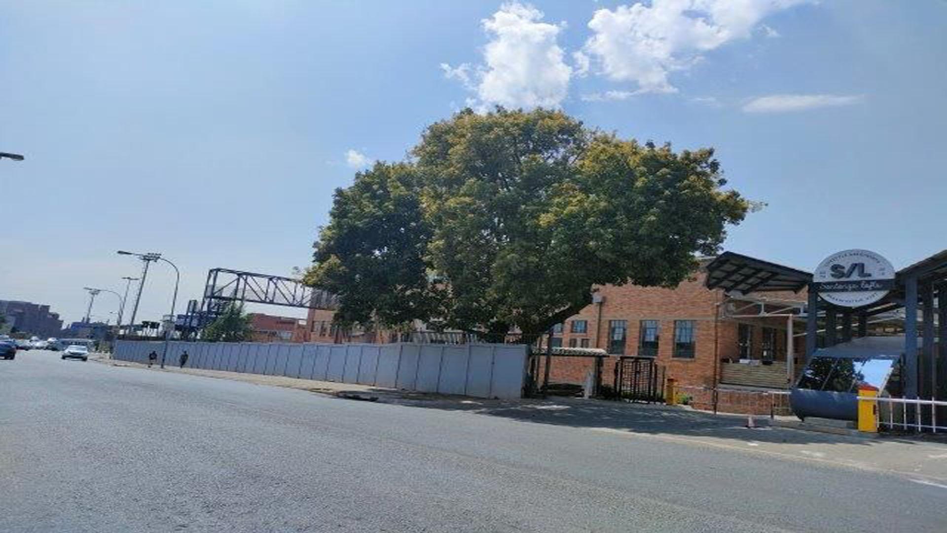 Front View of property in Braamfontein