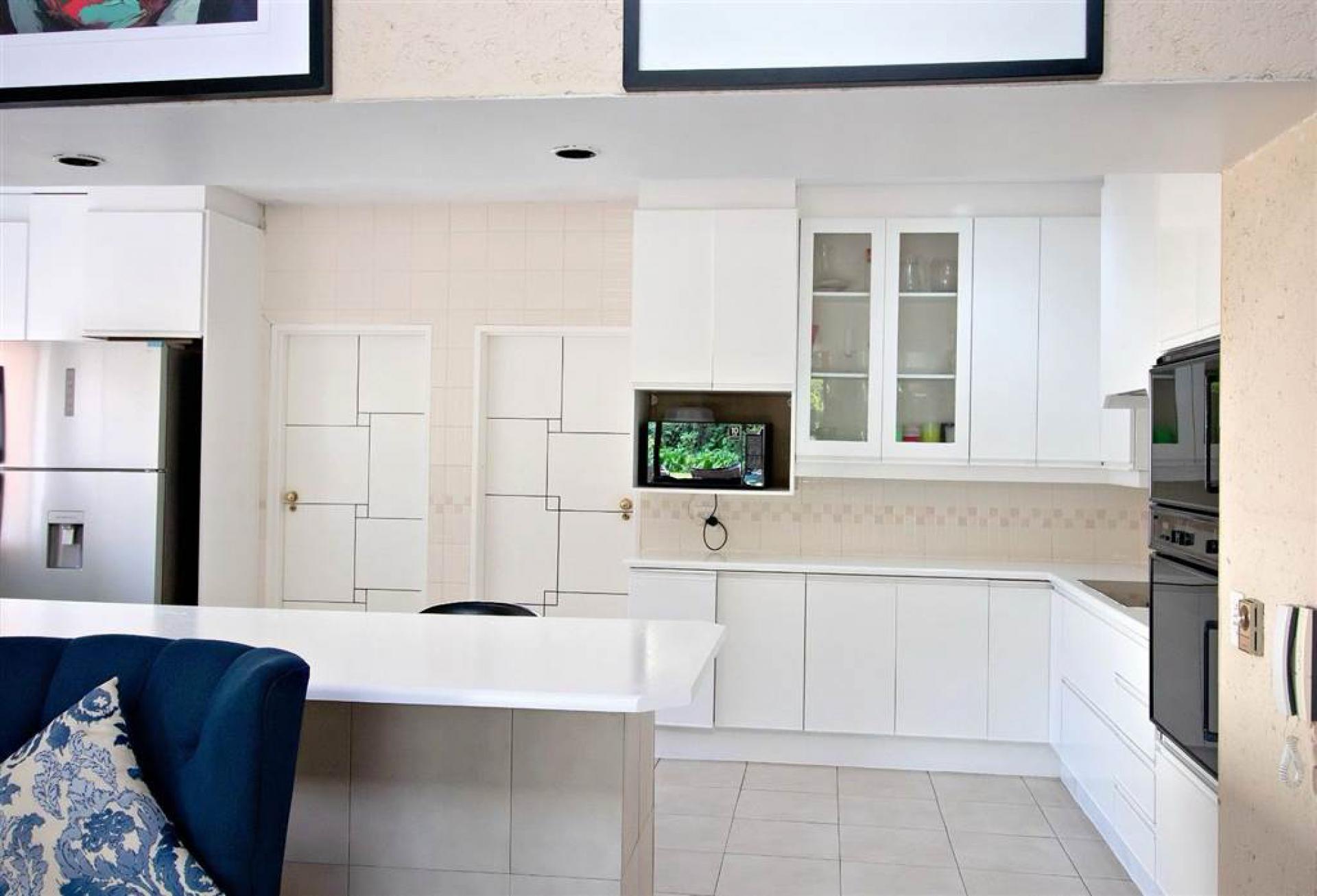  of property in Hurlingham