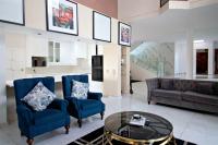  of property in Hurlingham