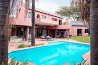  of property in Hurlingham