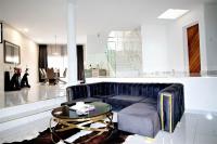  of property in Hurlingham