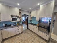  of property in Glenvista
