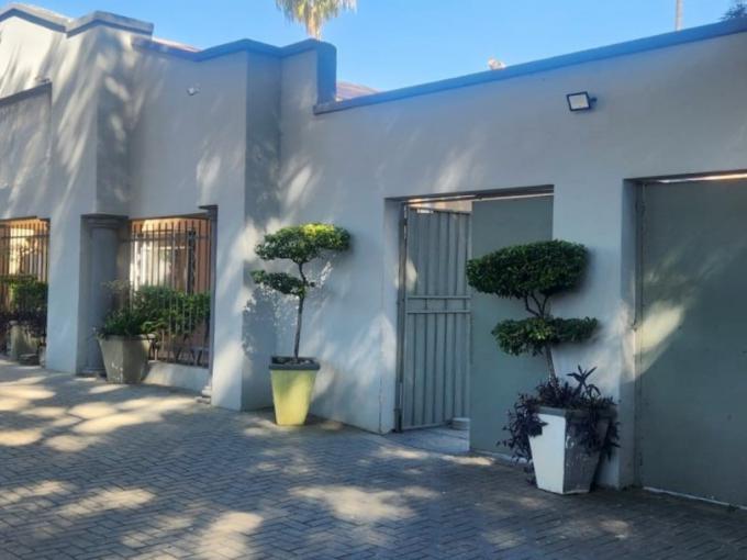 12 Bedroom Commercial for Sale For Sale in Rustenburg - MR684025