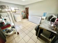  of property in De Deur