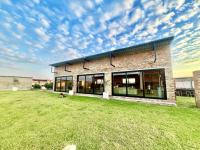  of property in De Deur