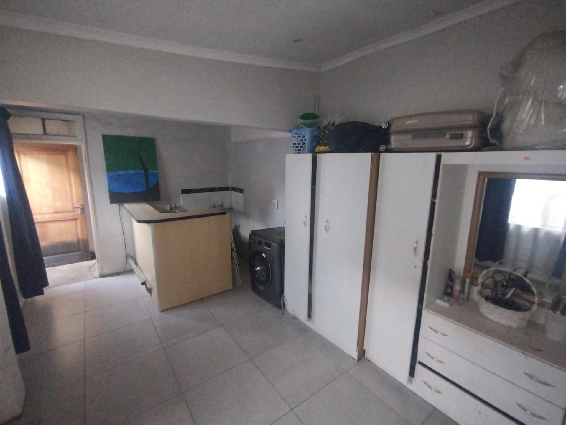  of property in Tulisa Park