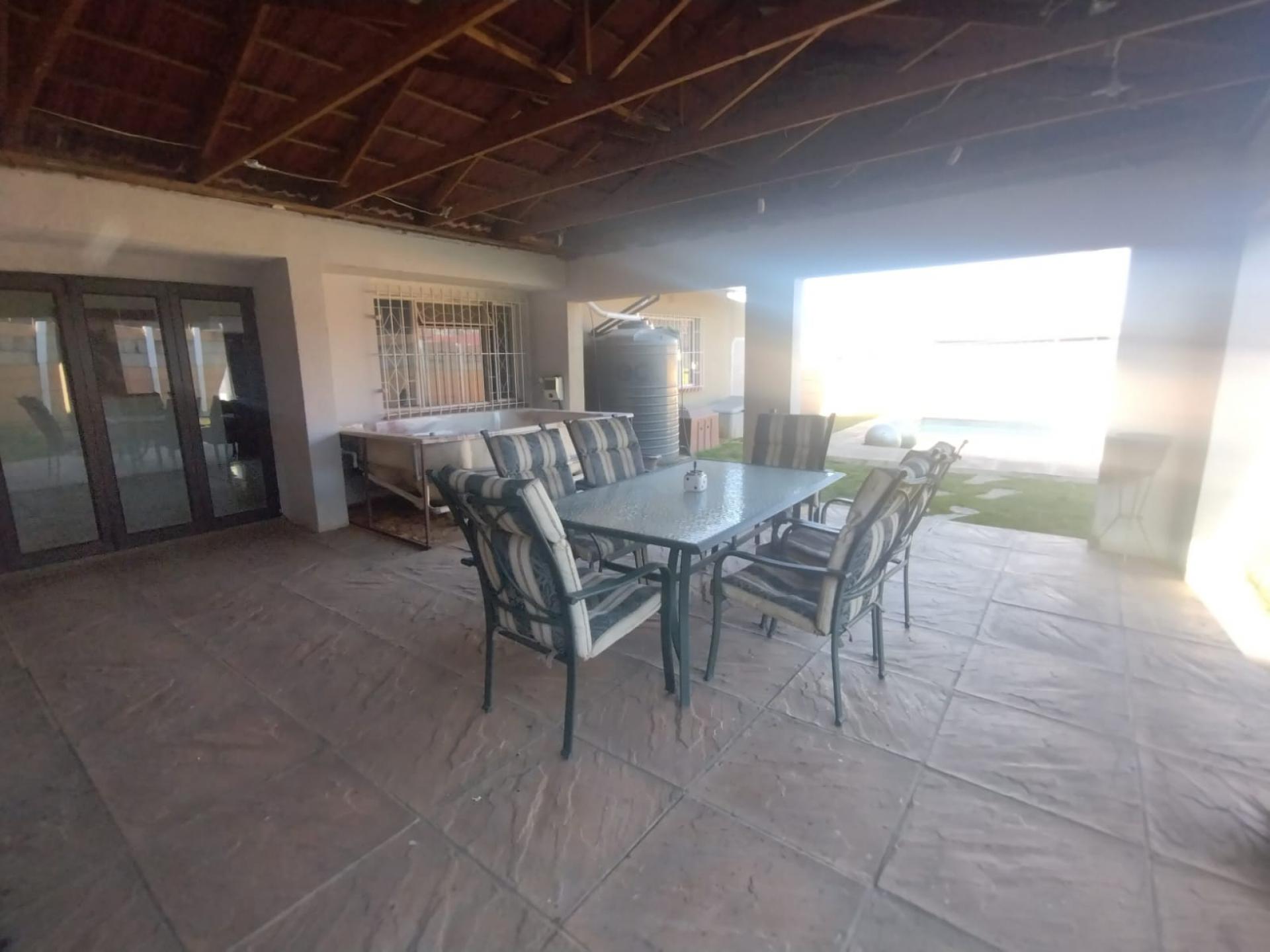  of property in Tulisa Park