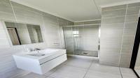 Bathroom 1 of property in Waterfall Country Village