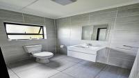 Bathroom 1 of property in Waterfall Country Village