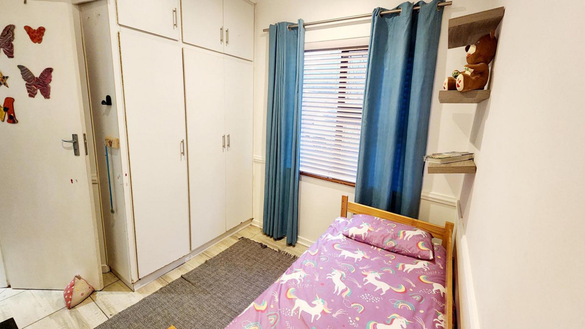 Bed Room 2 of property in Brentwood Park