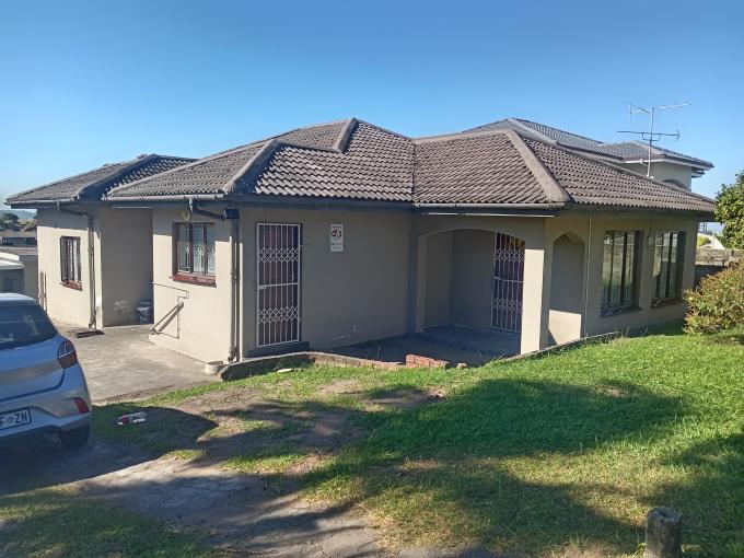 House for Sale For Sale in Stanger - MR684095